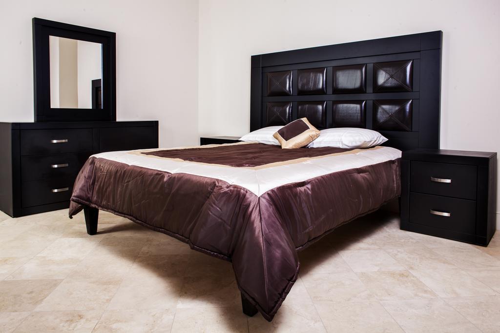 روزاريتو Playa Bonita Luxury Suites الغرفة الصورة
